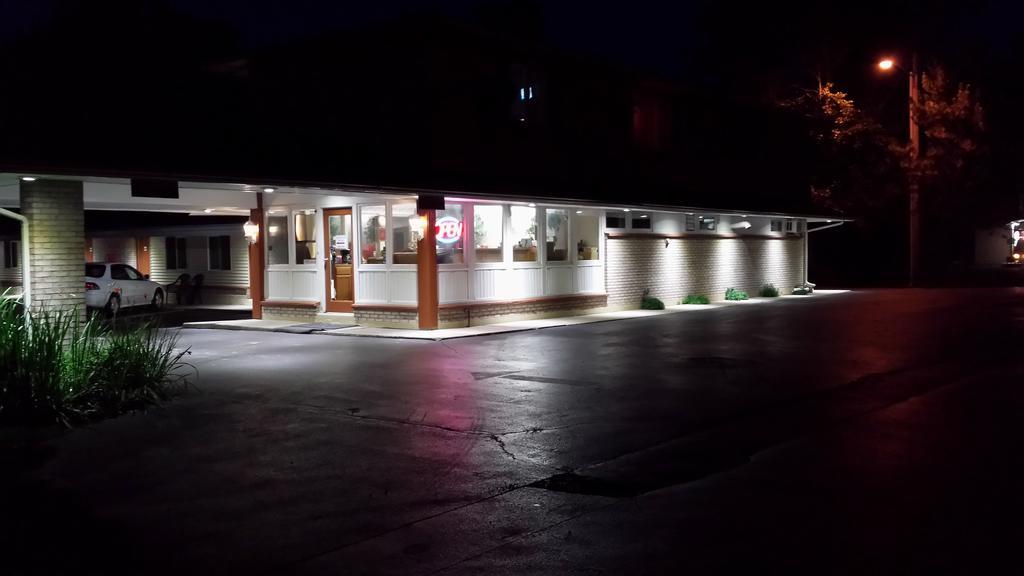 Budget Inn 페어포트 외부 사진